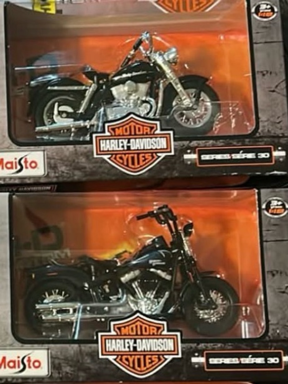 Hot Wheels Harley-Davidson Fat Boy and Maisto Harley-Davidson Motorcycles Series - Picture 5 of 7